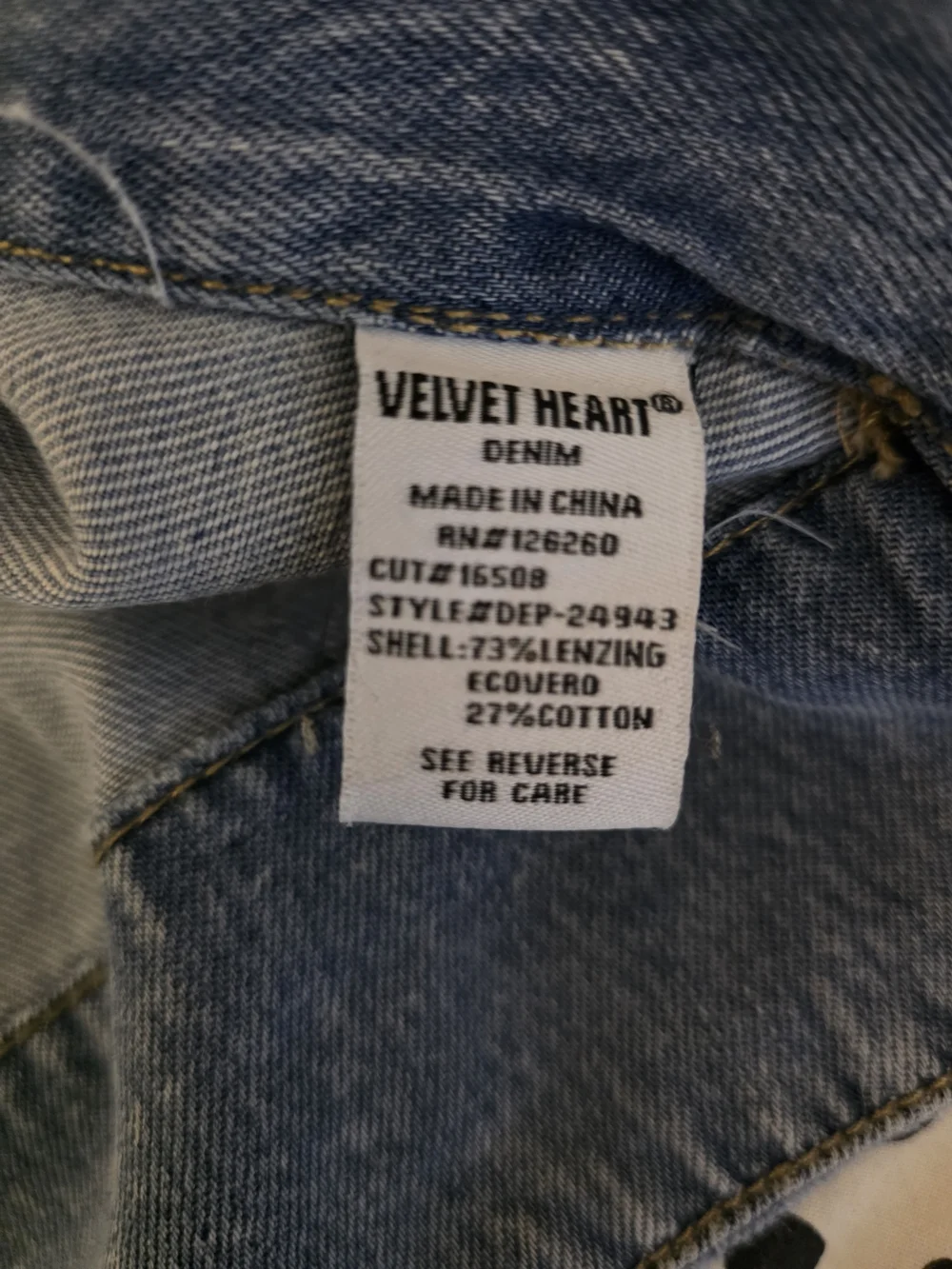 Velvet Heart Light Blue Denim Top - Picture 5 of 7